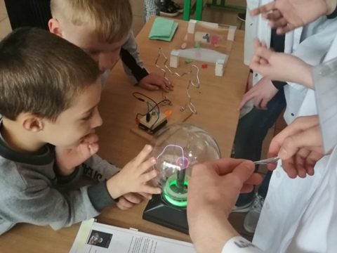 Warszataty chemiczne dla dzieci